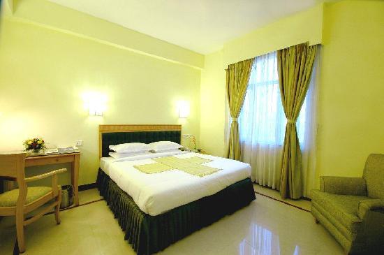 The Senator Hotel Καλκούτα Εξωτερικό φωτογραφία
