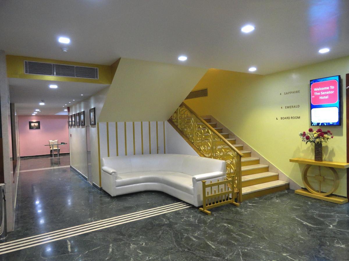 The Senator Hotel Καλκούτα Εξωτερικό φωτογραφία